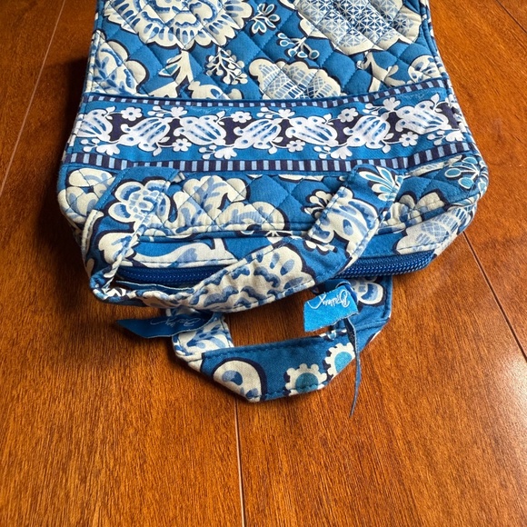 Vera Bradley Blue Lagoon Quilted Tech Organizer Travel Electronic Accessory Bag. - Picture 5 of 9